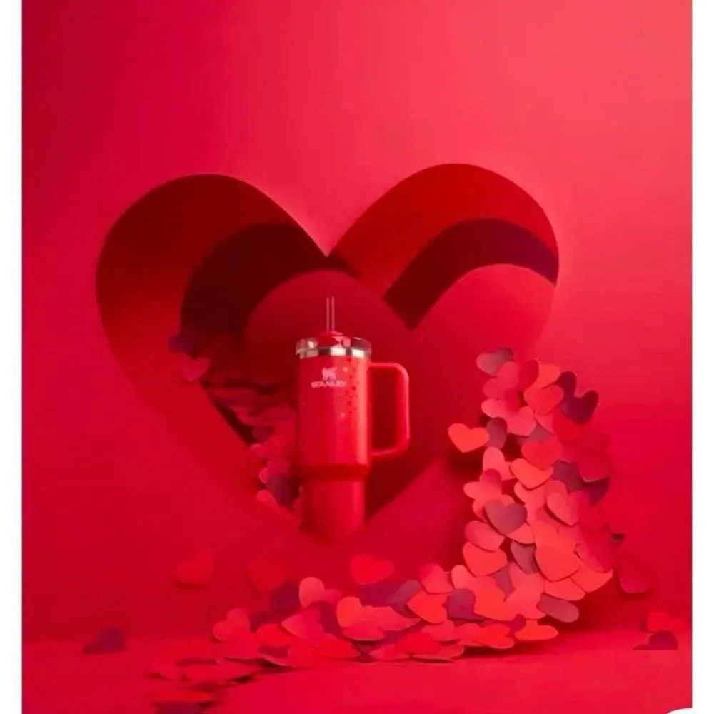 Stanley Target Exclusive Valentine's Day 2025 Ruby Hearts 40oz Tumbler - Picture 2 of 9